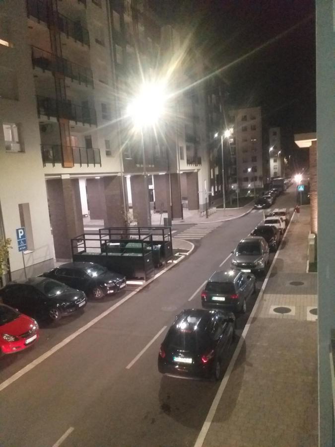 Moonze Gate Apartman Belgrád Kültér fotó